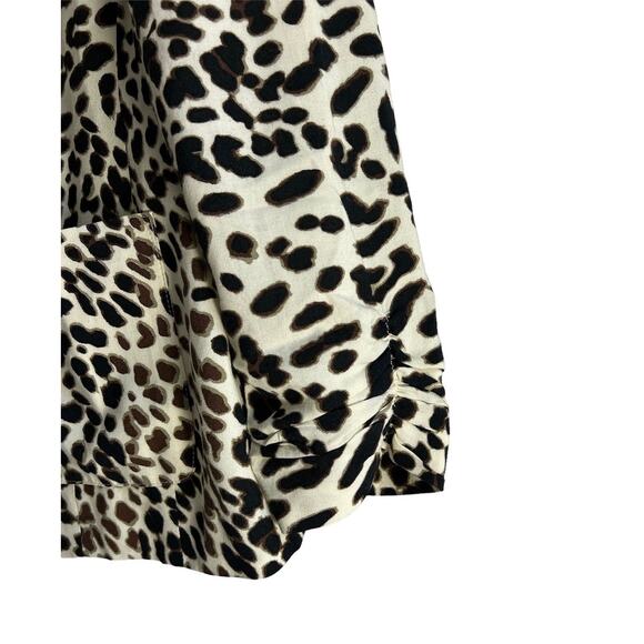 Chico’s Women’s Size 0 /US Small Animal Print 2 Pocket Blazer Jacket - Picture 4 of 7